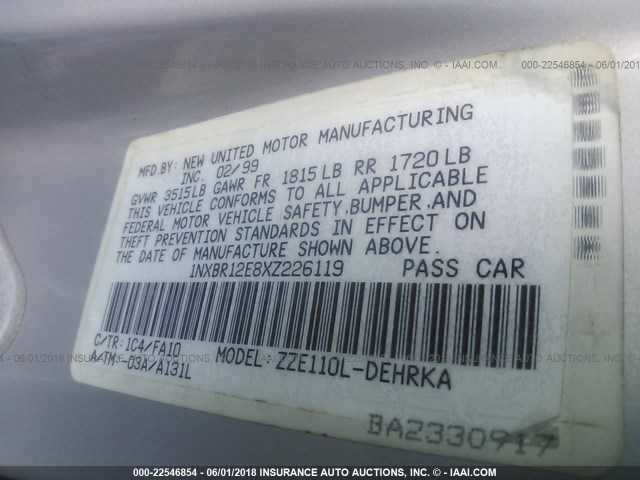 1NXBR12E8XZ226119 - 1999 TOYOTA COROLLA VE/CE/LE 银色 照片 9