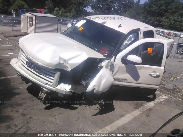 3GTP2VE30BG337467 - 2011 GMC SIERRA K1500 SLE WHITE photo 2