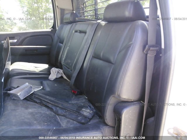 1GCJK33658F156978 - 2008 CHEVROLET SILVERADO K3500 WHITE photo 7