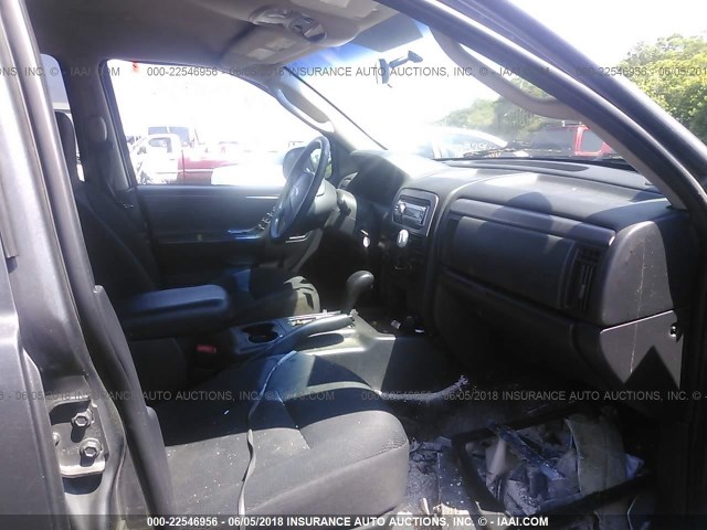 1J4GX48S44C301621 - 2004 JEEP GRAND CHEROKEE LAREDO/COLUMBIA/FREEDOM 灰色 照片 5