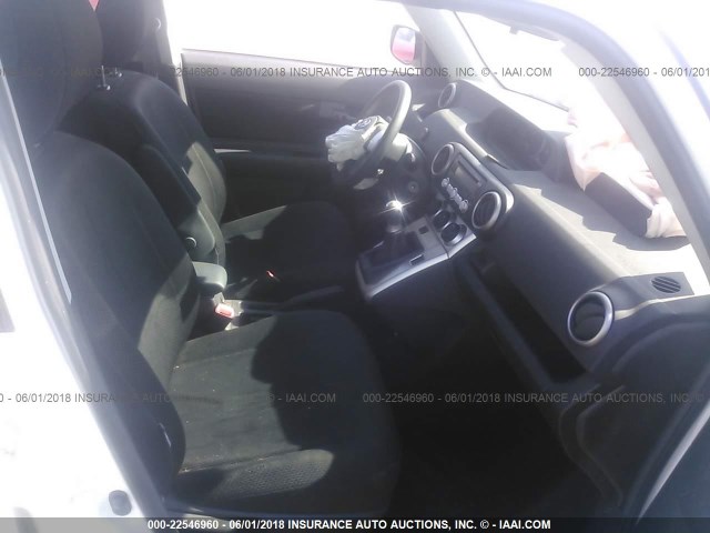 JTLKE50E491066386 - 2009 TOYOTA SCION XB Weiß Foto 5