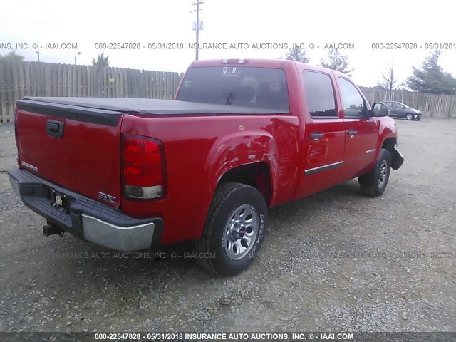 2GTEC13C571609575 - 2007 GMC NEW SIERRA C1500 RED photo 4