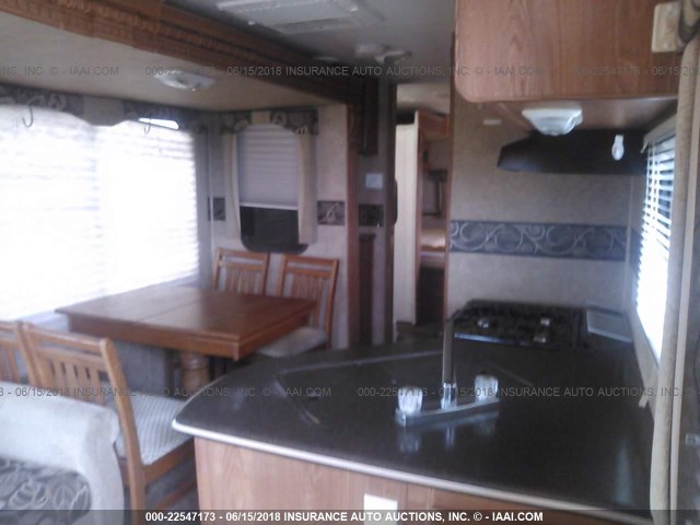 5SFNB3523BE233319 - 2011 HEARTLAND NORTHTRAIL  Blanco foto 5