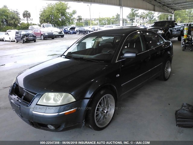 WVWRH63B51P136133 - 2001 VOLKSWAGEN PASSAT GLX GRAY photo 2