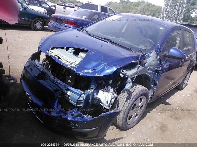 1G1JA6SH0E4169208 - 2014 CHEVROLET SONIC LS BLUE photo 2