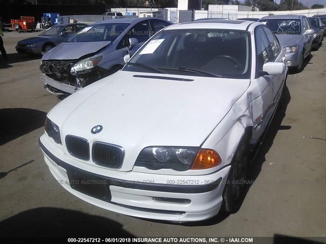 WBAAM3334XFP59366 - 1999 BMW 323 I AUTOMATIC WHITE photo 2