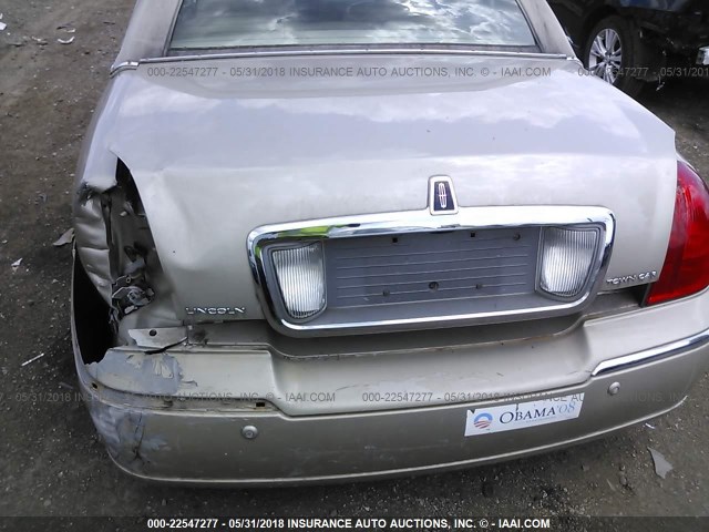 1LNHM81WX4Y628305 - 2004 LINCOLN TOWN CAR EXECUTIVE/SIGNATURE თაფლისფერი ფოტო 6