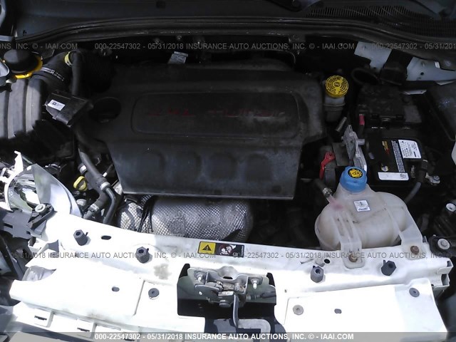 ZFBERFBT9G6B00570 - 2016 RAM PROMASTER CITY SLT 白色 照片 10