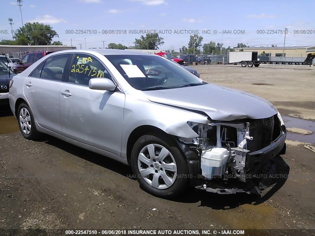 4T1BF3EK0AU060790 - 2010 TOYOTA CAMRY SE/LE/XLE SILVER photo 1