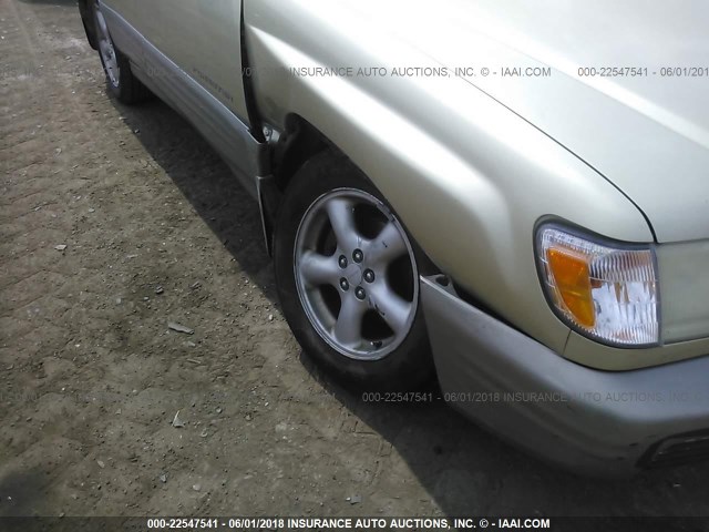 JF1SF65551H764448 - 2001 SUBARU FORESTER S GOLD photo 6