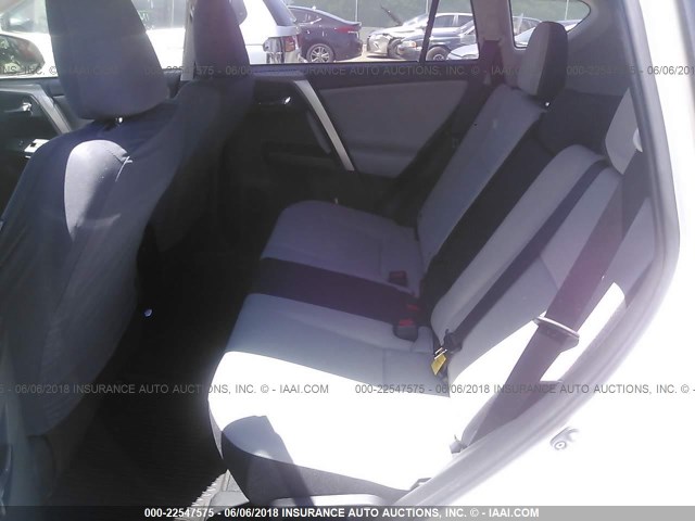 JTMRFREV5JJ718041 - 2018 TOYOTA RAV4 ADVENTURE/XLE 白色 照片 8