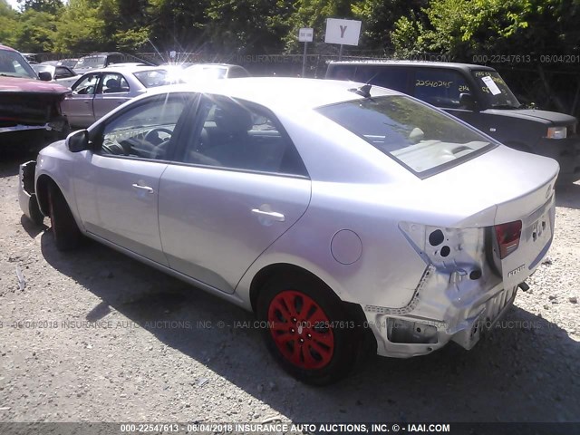 KNAFT4A23A5108302 - 2010 KIA FORTE LX SILVER photo 3