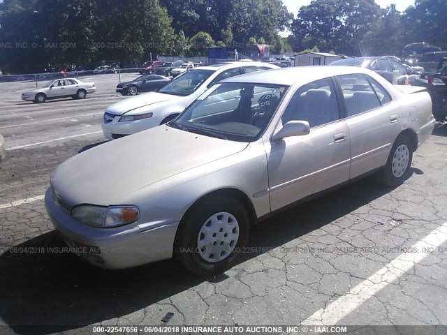 4T1BG12K1TU699186 - 1996 TOYOTA CAMRY DX/LE/XLE ოქროსფერი ფოტო 2