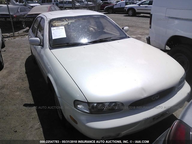 JNKAY21D1SM211762 - 1995 INFINITI J30 WHITE photo 6