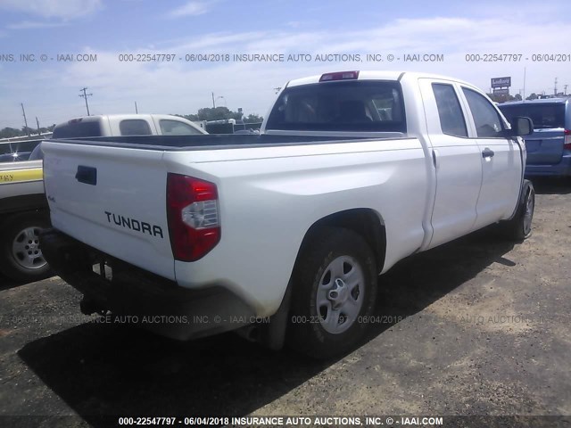 5TFUM5F11HX072301 - 2017 TOYOTA TUNDRA DOUBLE CAB SR/SR5 WHITE photo 4