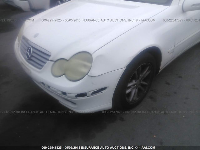 WDBRN47J02A269271 - 2002 MERCEDES-BENZ C 230K SPORT COUPE WHITE photo 6