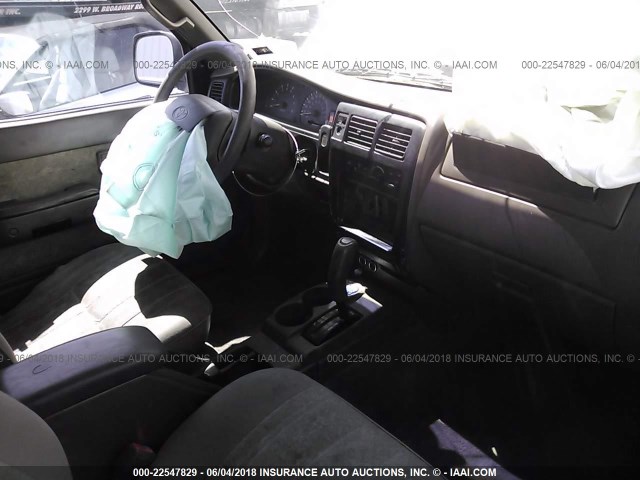 4TASN92N4YZ623504 - 2000 TOYOTA TACOMA XTRACAB PRERUNNER თეთრი ფოტო 5