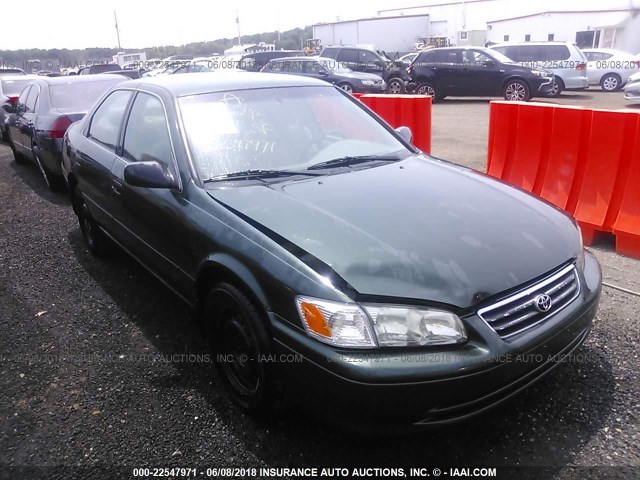 JT2BG22KXY0529653 - 2000 TOYOTA CAMRY CE/LE/XLE 绿色 照片 1