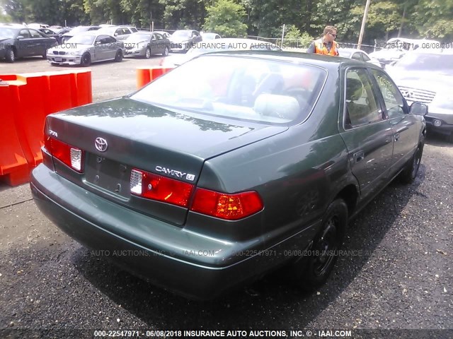JT2BG22KXY0529653 - 2000 TOYOTA CAMRY CE/LE/XLE 绿色 照片 4