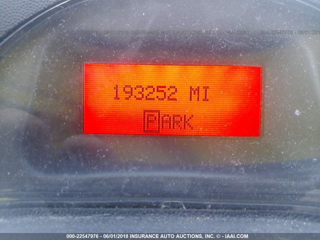 2G2WP552281139788 - 2008 PONTIAC GRAND PRIX BLACK photo 7