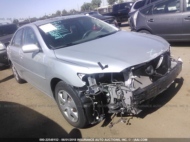 4T1BK46K27U040226 - 2007 TOYOTA CAMRY NEW GENERAT LE/XLE/SE SILVER photo 1
