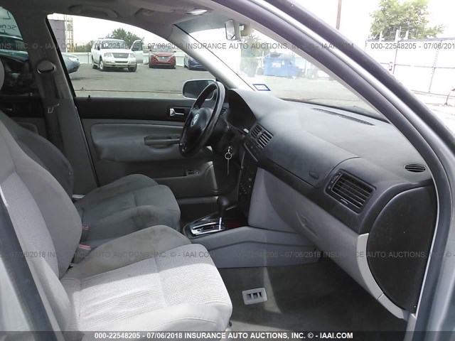 3VWPE69M33M195485 - 2003 VOLKSWAGEN JETTA WOLFSBURG 银色 照片 5