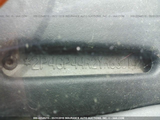 2P4GP44R2YR630142 - 2000 PLYMOUTH GRAND VOYAGER SE SILVER photo 9