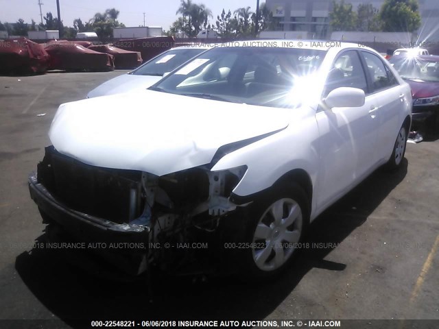 JTNBK46K773012444 - 2007 TOYOTA CAMRY NEW GENERAT LE/XLE/SE WHITE photo 2