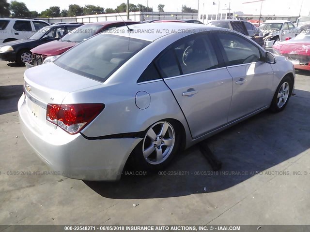 1G1PE5S98B7232017 - 2011 CHEVROLET CRUZE LT SILVER photo 4