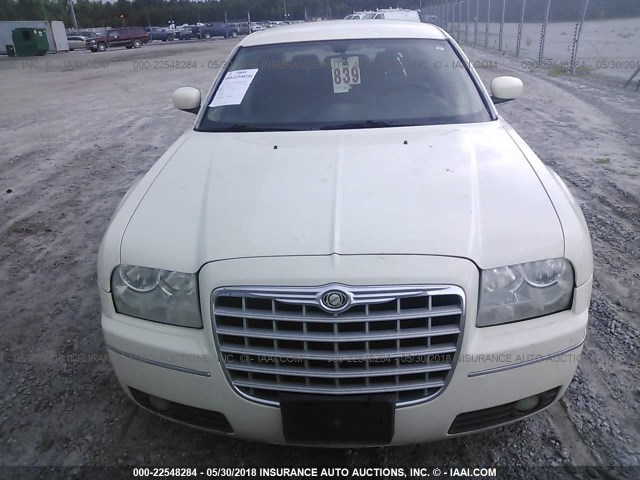 2C3AA53G65H633469 - 2005 CHRYSLER 300 TOURING CREAM photo 6