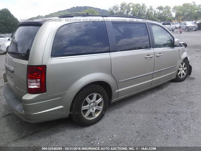 2A8HR54129R675305 - 2009 CHRYSLER TOWN & COUNTRY TOURING GOLD photo 4