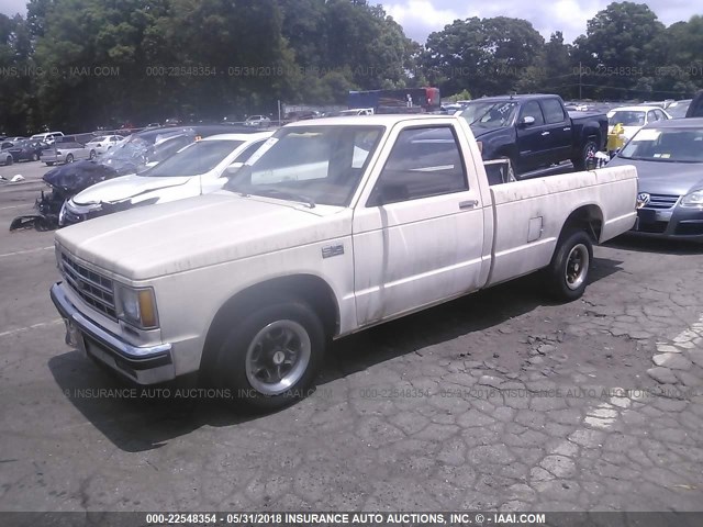 1GCBS14ZXK2170052 - 1989 CHEVROLET S TRUCK S10 WHITE photo 2