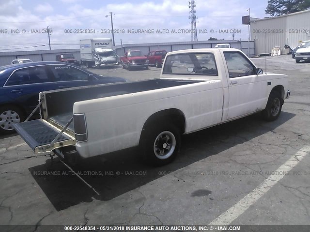 1GCBS14ZXK2170052 - 1989 CHEVROLET S TRUCK S10 WHITE photo 4