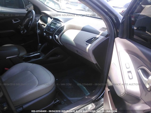 KM8JU3AC3CU403191 - 2012 HYUNDAI TUCSON GLS/LIMITED შავი ფოტო 5