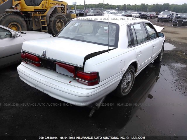 1LNLM984XRY608325 - 1994 LINCOLN CONTINENTAL SIGNATURE WHITE photo 4