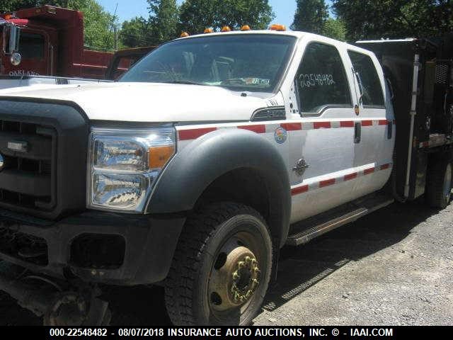 1FD0W5HT7CEC15324 - 2012 FORD F550 SUPER DUTY WHITE photo 1