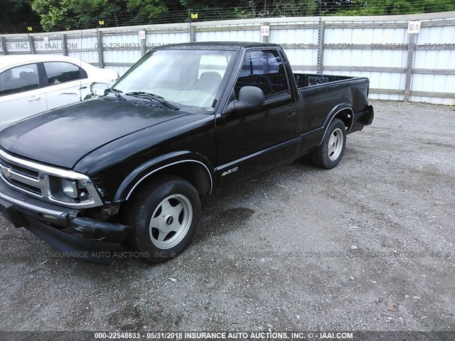 1GCCS1446S8260899 - 1995 CHEVROLET S TRUCK S10 BLACK photo 6