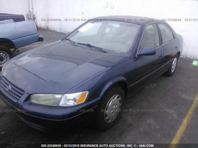 4T1BG22K3XU525826 - 1999 TOYOTA CAMRY CE/LE/XLE 蓝色 照片 2