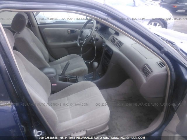 4T1BG22K3XU525826 - 1999 TOYOTA CAMRY CE/LE/XLE 蓝色 照片 5