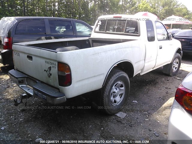 4TAWM72NXXZ411617 - 1999 TOYOTA TACOMA XTRACAB WHITE photo 4