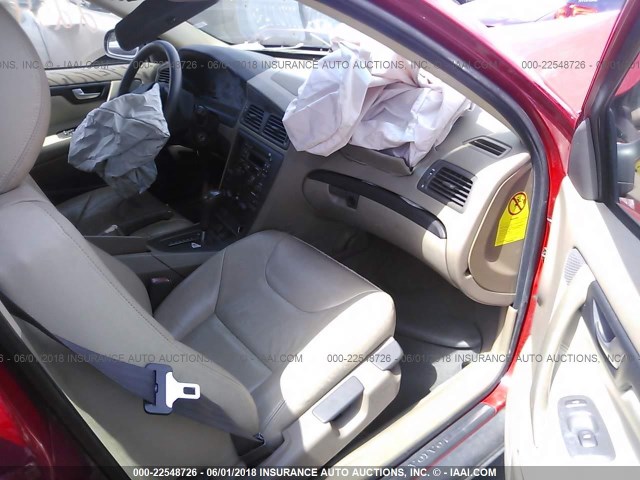 YV1RS61R212045006 - 2001 VOLVO S60 Красный фото 5