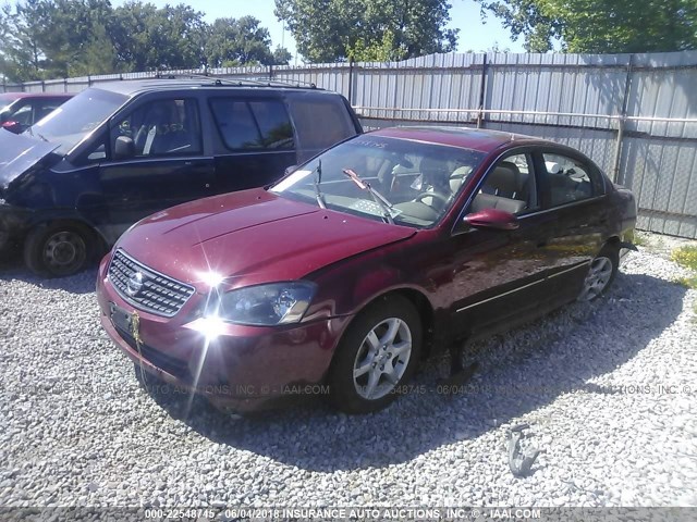 1N4AL11D95N432038 - 2005 NISSAN ALTIMA S/SL RED photo 2