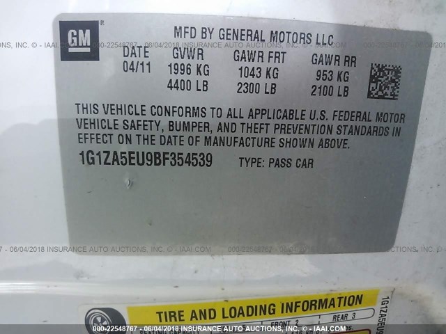 1G1ZA5EU9BF354539 - 2011 CHEVROLET MALIBU LS WHITE photo 9