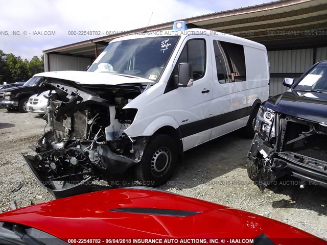 WD4PE7DC1E5929465 - 2014 MERCEDES-BENZ SPRINTER 2500 WHITE photo 2