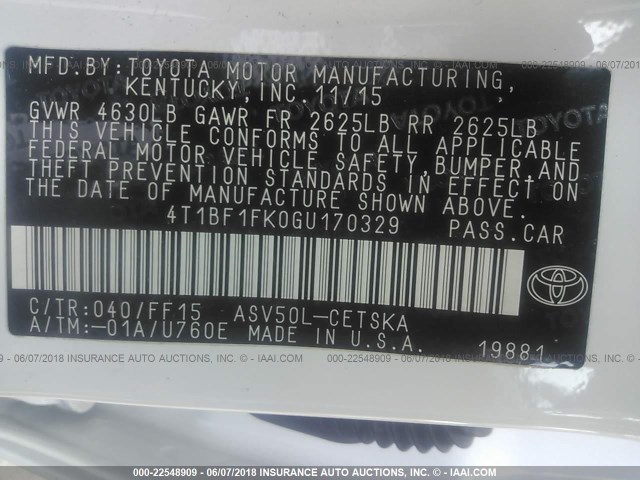 4T1BF1FK0GU170329 - 2016 TOYOTA CAMRY LE/XLE/SE/XSE WHITE photo 9