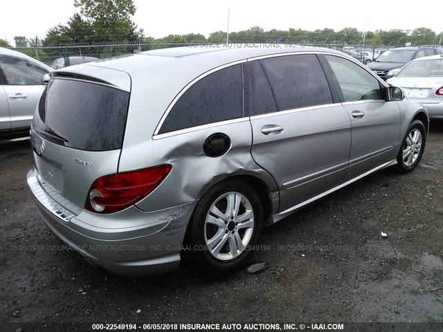 4JGCB65E68A073535 - 2008 MERCEDES-BENZ R 350 GRAY photo 4