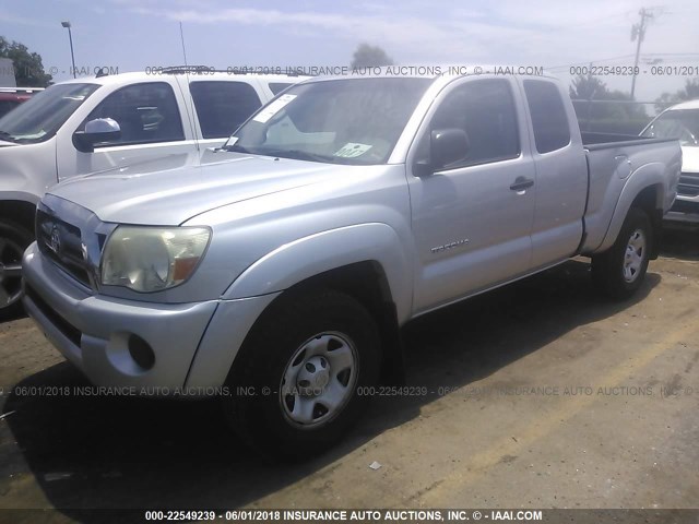 5TETX4GN7AZ709608 - 2010 TOYOTA TACOMA PRERUNNER ACCESS CAB SILVER photo 2