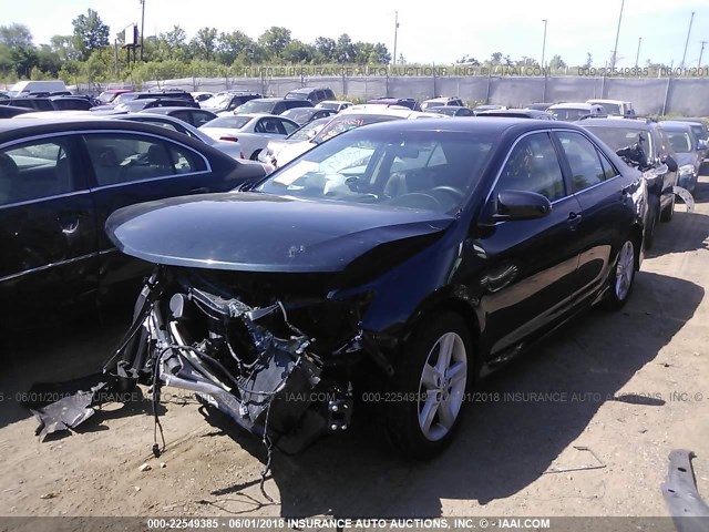 4T1BF1FK6EU387784 - 2014 TOYOTA CAMRY L/SE/LE/XLE 黑色 照片 2
