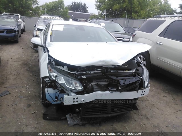 1G1RB6S57HU150522 - 2017 CHEVROLET VOLT PREMIER WHITE photo 6