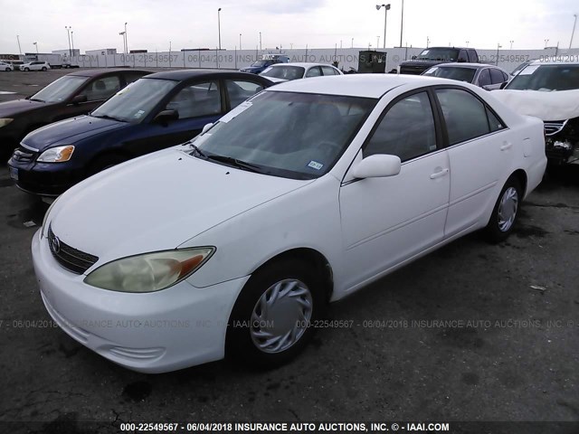 4T1BE32K34U363767 - 2004 TOYOTA CAMRY LE/XLE/SE თეთრი ფოტო 2